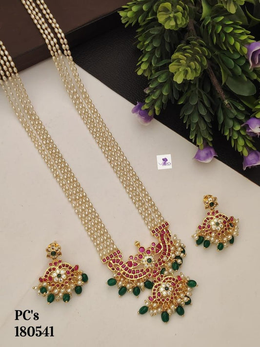 Pushpa Super Diamond and Cut work Necklace