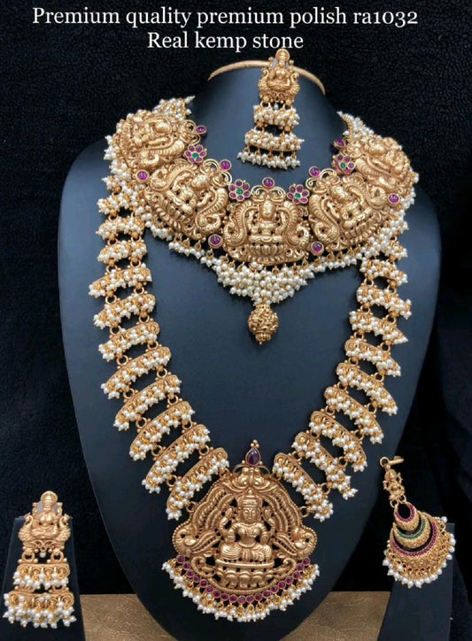 Srivalli Gold and Shine Necklace For You